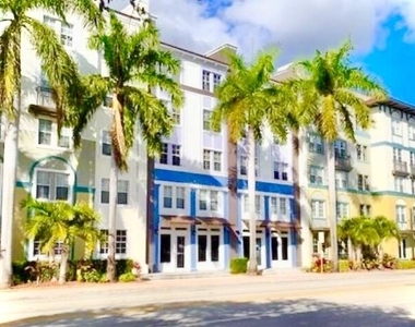 533 Ne 3rd Avenue - Photo Thumbnail 3