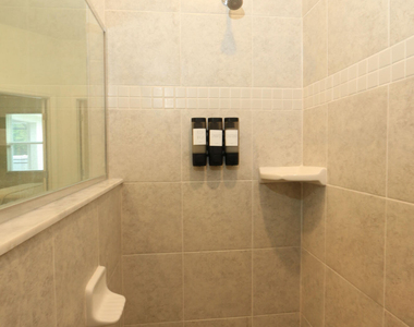 592 Sw Dauphin Avenue - Photo Thumbnail 19
