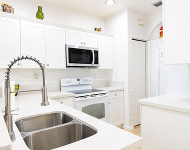 6007 Sw 19th Street - Photo Thumbnail 2