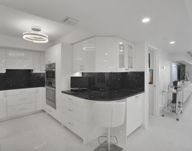 4101 N Ocean Boulevard - Photo Thumbnail 8