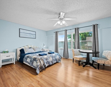 1602 Montauk Drive - Photo Thumbnail 8