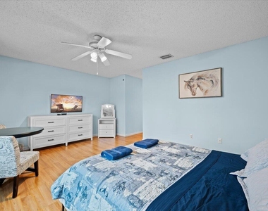 1602 Montauk Drive - Photo Thumbnail 9