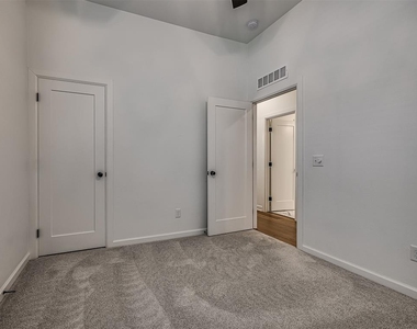 16204 S 89 Street - Photo Thumbnail 37