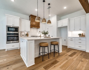 16204 S 89 Street - Photo Thumbnail 12