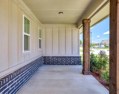 16204 S 89 Street - Photo Thumbnail 4