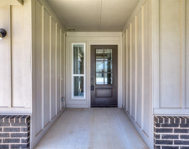 16204 S 89 Street - Photo Thumbnail 5