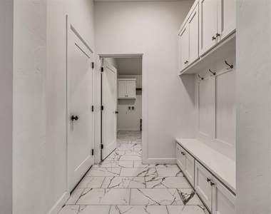 16204 S 89 Street - Photo Thumbnail 31
