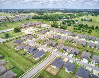 16204 S 89 Street - Photo Thumbnail 49