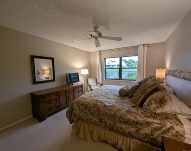 16941 Waterbend Drive - Photo Thumbnail 15