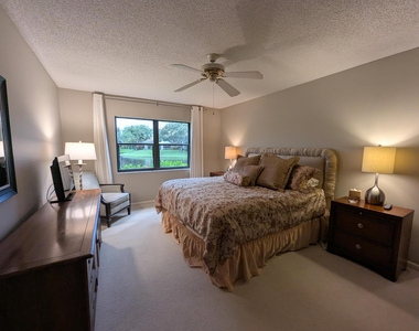 16941 Waterbend Drive - Photo Thumbnail 14