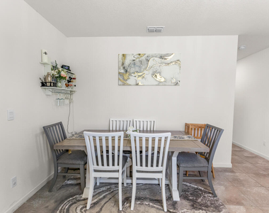 11044 Sw Vasari Way - Photo Thumbnail 6