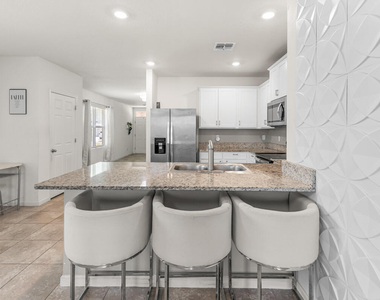 11044 Sw Vasari Way - Photo Thumbnail 9