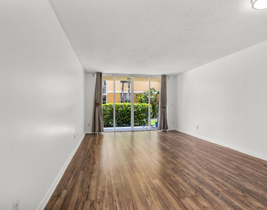 1341 Se 3rd Avenue - Photo Thumbnail 2