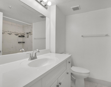 1341 Se 3rd Avenue - Photo Thumbnail 5