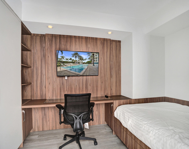 2821 N Ocean Boulevard - Photo Thumbnail 28