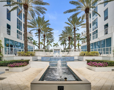 2821 N Ocean Boulevard - Photo Thumbnail 32