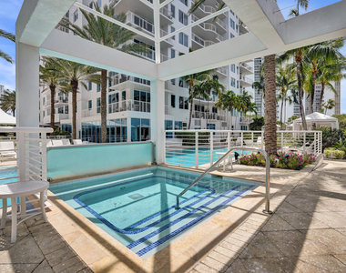 2821 N Ocean Boulevard - Photo Thumbnail 57