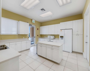 10617 Sw Hartwick Drive - Photo Thumbnail 57