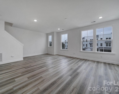 9220 Walnut Hill Road Nw - Photo Thumbnail 14