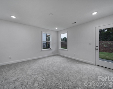 9220 Walnut Hill Road Nw - Photo Thumbnail 4
