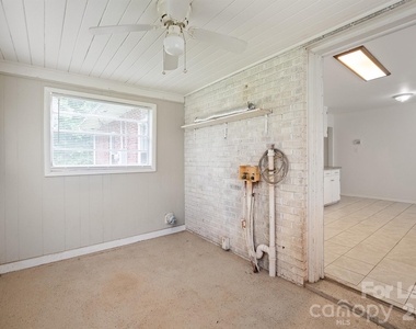 7122 Mallard Creek Road - Photo Thumbnail 8