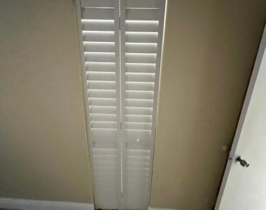 1370 Ne 119th Street - Photo Thumbnail 32
