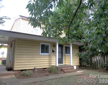 4024 Rosehaven Drive - Photo Thumbnail 1