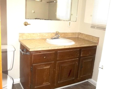 4024 Rosehaven Drive - Photo Thumbnail 9