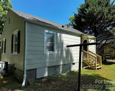 603 Robbins Street - Photo Thumbnail 23