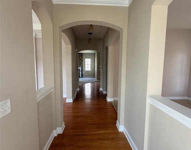 10729 Serape Road - Photo Thumbnail 3
