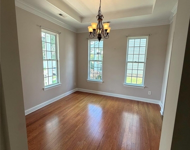 10729 Serape Road - Photo Thumbnail 4