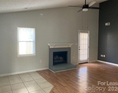 12639 Delman Lane - Photo Thumbnail 3
