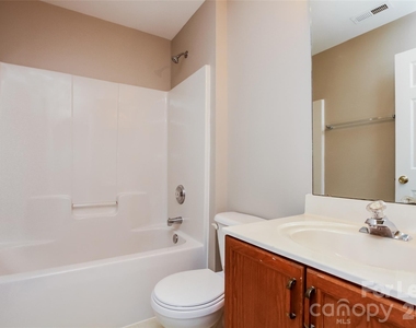 601 N Mulberry Street - Photo Thumbnail 11