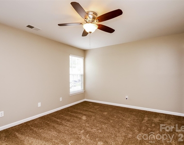601 N Mulberry Street - Photo Thumbnail 7