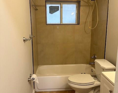 1440 Miami Road - Photo Thumbnail 6