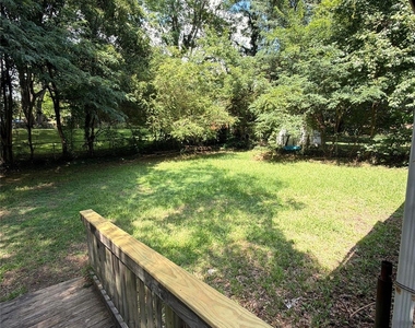 4410 Brooktree Drive - Photo Thumbnail 16