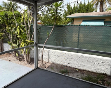 1912 Arthur Street - Photo Thumbnail 16