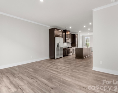 1011 Kokomo Lane - Photo Thumbnail 4