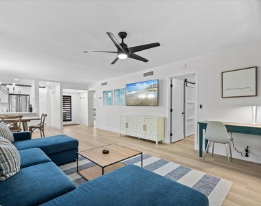 221 Brackenwood Terrace - Photo Thumbnail 3
