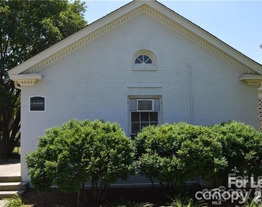 3156 Heathstead Place - Photo Thumbnail 17