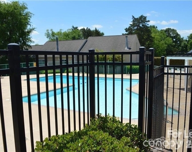 3156 Heathstead Place - Photo Thumbnail 19