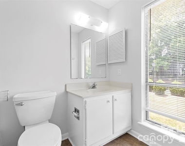 3156 Heathstead Place - Photo Thumbnail 10