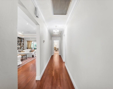 2908 Banyan Blvd Circle Nw - Photo Thumbnail 8