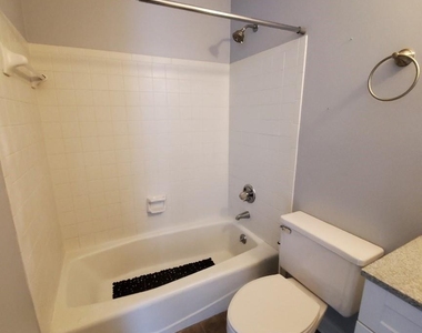 230 S Cedar Street - Photo Thumbnail 13