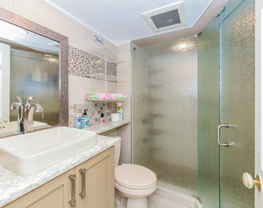 176 Helios Drive - Photo Thumbnail 22