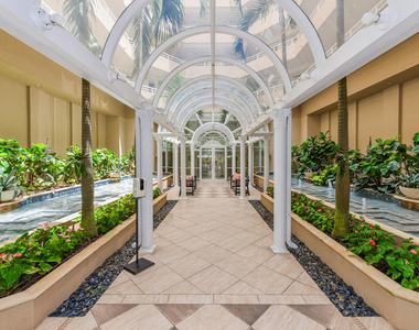 176 Helios Drive - Photo Thumbnail 9