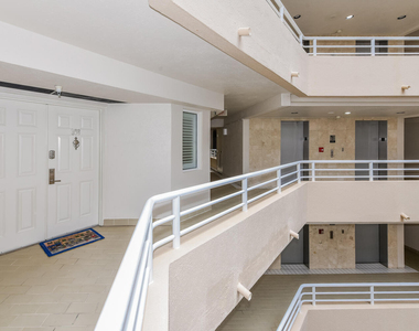176 Helios Drive - Photo Thumbnail 14