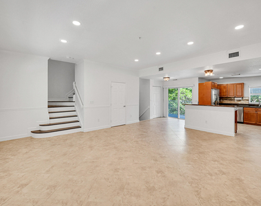 453 Ne 1st Street - Photo Thumbnail 18