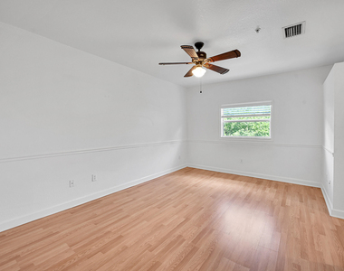 453 Ne 1st Street - Photo Thumbnail 22