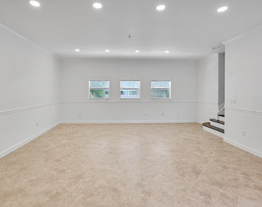 453 Ne 1st Street - Photo Thumbnail 21